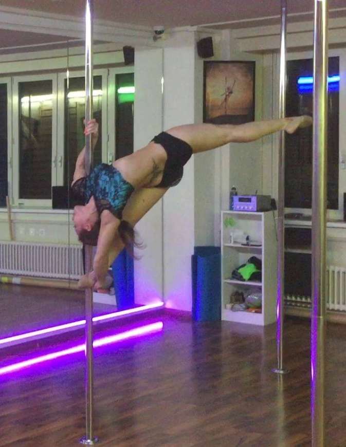 Photo pole other 8